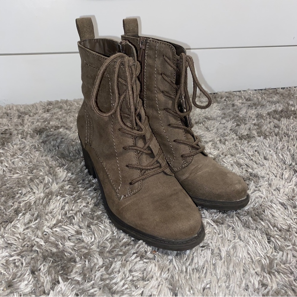 True Craft Booties - Picture 6 of 7